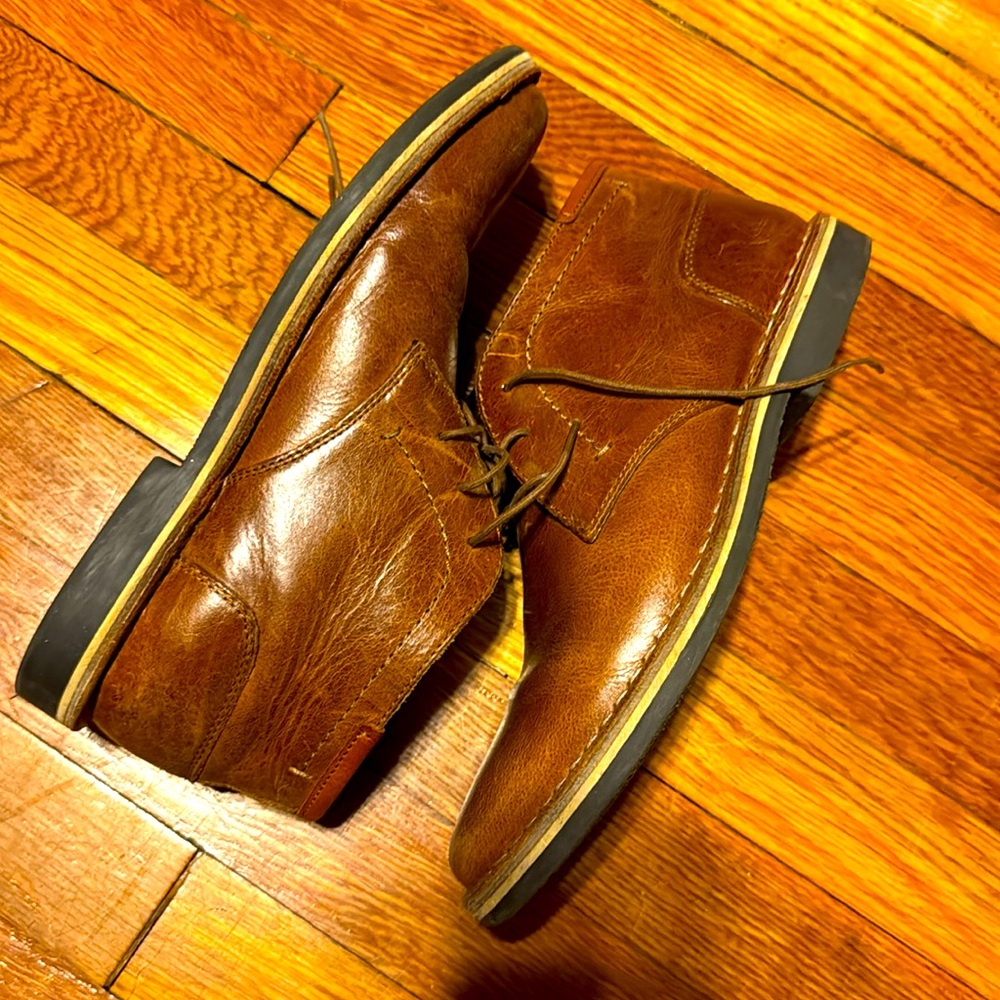 Steve Madden Harken Chukka Boot
Men’s
Cognac leather